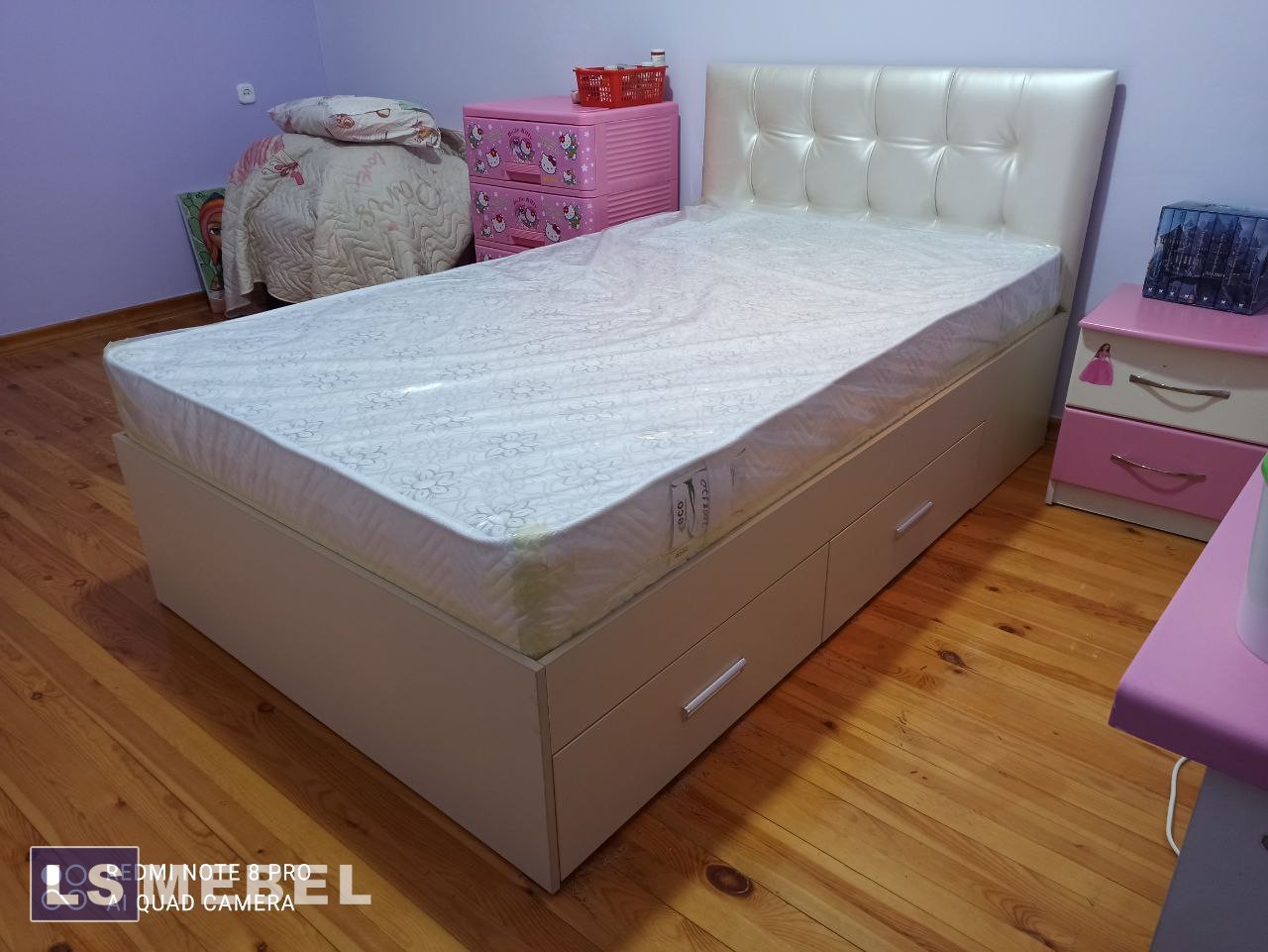 кровать №17